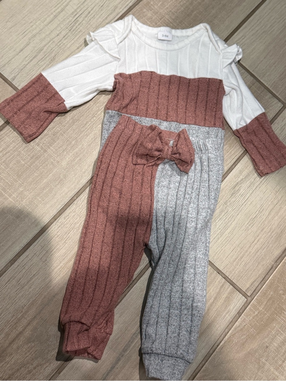 Colorblock Ribbed Baby Romper with Bow - White, Dusty Rose & Gray